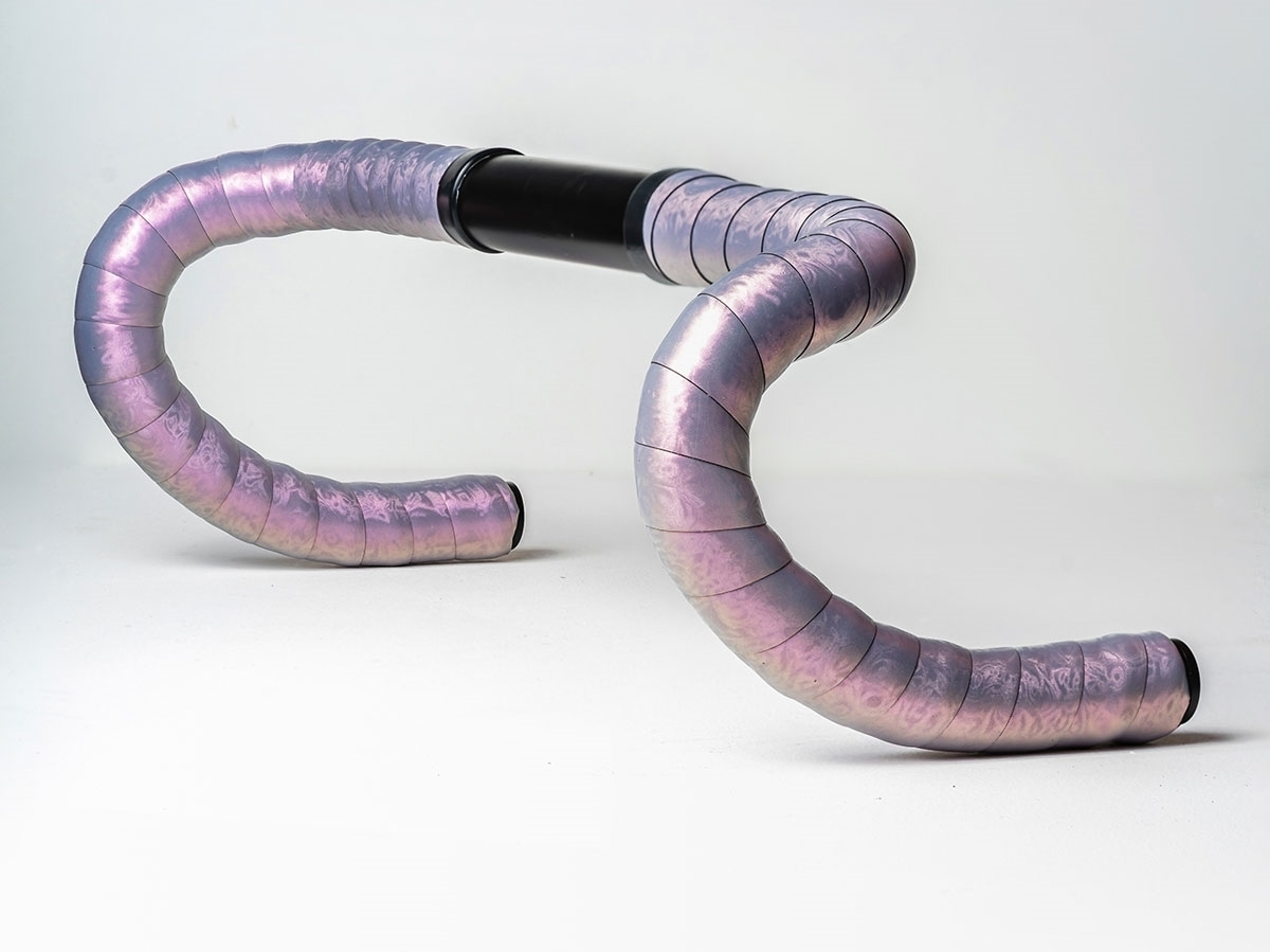 BLB Supreme Pro Grip Lenkerbank - Swirl Chame / Oil Slick 4 BLB Supreme Pro Grip Lenkerbank - Swirl Chame / Oil Slick – Bild 2