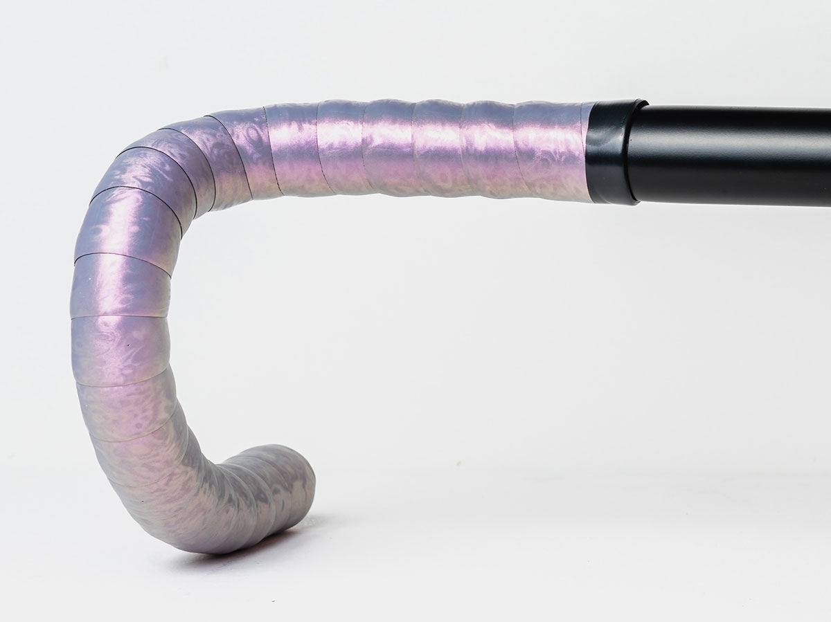 BLB Supreme Pro Grip Lenkerbank - Swirl Chame / Oil Slick 7 BLB Supreme Pro Grip Lenkerbank - Swirl Chame / Oil Slick – Bild 5