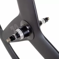 BLB Notorious Z3 Voll-Carbon Tri-Spoke - Hinterrad 8 BLB Notorious Z3 Voll-Carbon Tri-Spoke - Hinterrad -Ridea Verkäufe 0043943 blb notorious z3 full carbon rear wheel black