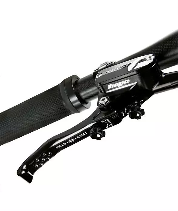 HOPE Tech4 E4 Scheibenbremsanlage 4-Kolben Mit Stahlflexleitung Speziell Für (e)Bullitt 6 HOPE Tech4 E4 Scheibenbremsanlage 4-Kolben Mit Stahlflexleitung Speziell Für (e)Bullitt – Bild 4