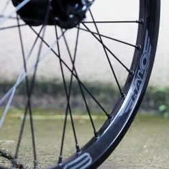 Halo EX-3 20" Vorderrad Mit Shutter Precision Nabendynamo SD-8 Disc / Schwarz -Ridea Verkäufe Halo EX3 Shutter SD8 6