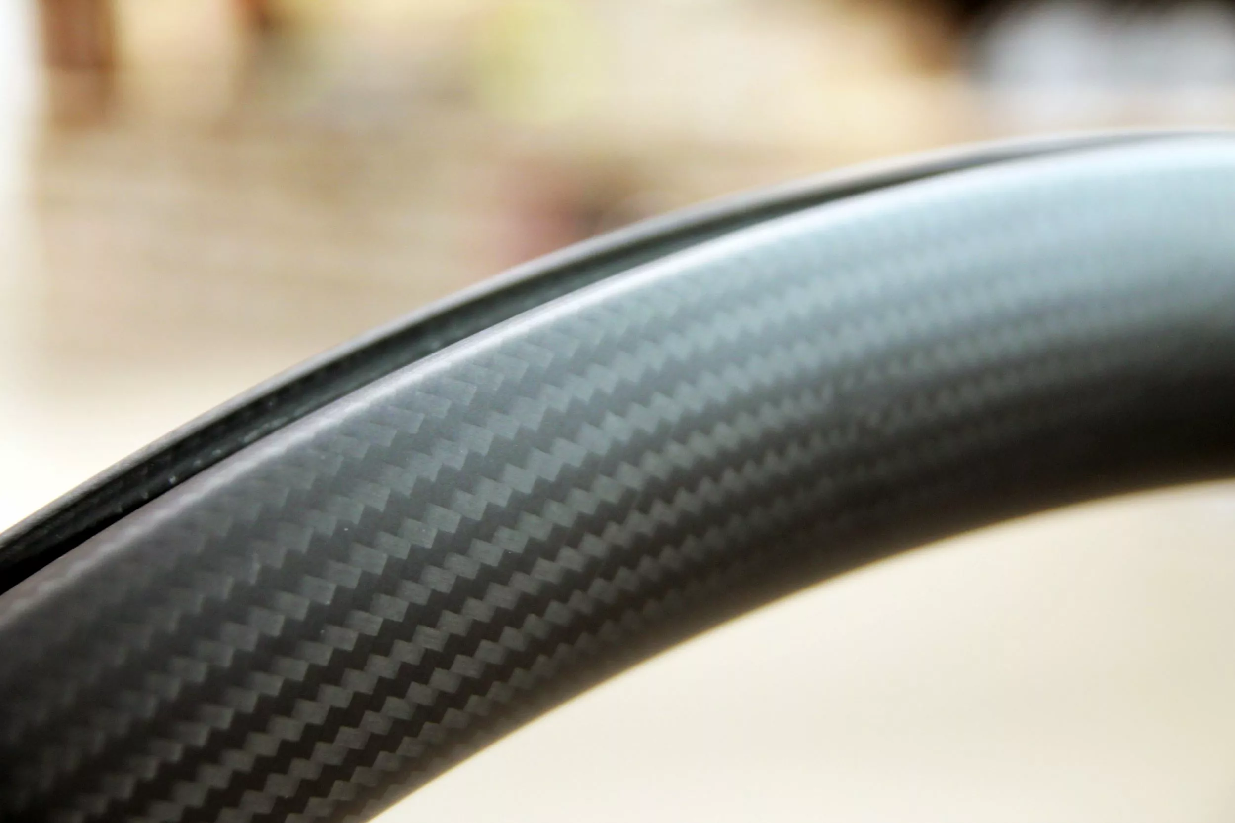 SMParts. Force 45, T700 Clincher TLR Carbon Felge 3K Twill Weave, 700c 28" 5 SMParts. Force 45, T700 Clincher TLR Carbon Felge 3K Twill Weave, 700c 28" – Bild 3