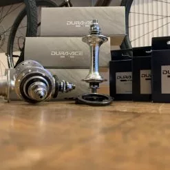 Shimano Dura Ace Track Low Flange Hinterradnabe - NJS Bahnnabe / HB-7710 -Ridea Verkäufe Shimano DA NJS Bahnnabe 2 9618 2