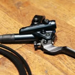 Shimano Scheibenbremsanlage 4-Kolben BR-MT420 & SLX BL-7100 Hebel Für (e)Bullitt -Ridea Verkäufe Shimano MT420 SLX 6