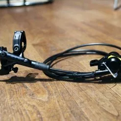 Shimano Scheibenbremsanlage 4-Kolben BR-MT420 & SLX BL-7100 Hebel Für (e)Bullitt -Ridea Verkäufe Shimano MT420 SLX 8