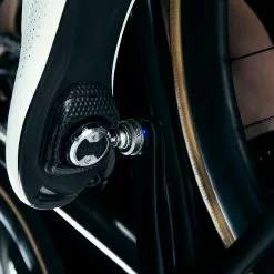 Wahoo Fitness Wahoo POWRLINK Zero Left-Side Wattmess-Pedale - Speedplay Klick Pedal - Kopie 15 Wahoo Fitness Wahoo POWRLINK Zero Left-Side Wattmess-Pedale - Speedplay Klick Pedal - Kopie -Ridea Verkäufe WF KICKR ROLLR 211028 MALE DETAILS 0551 01 LowRes 9946 8