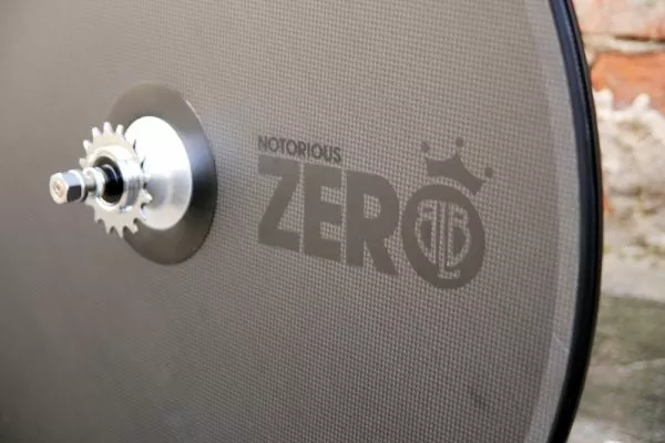 BLB Notorious Zero Carbon Disc Clincher Scheibe Fixed/Fixed 11 BLB Notorious Zero Carbon Disc Clincher Scheibe Fixed/Fixed – Bild 9