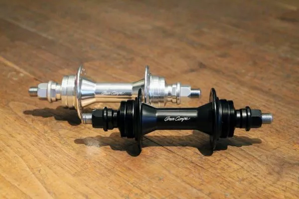 Dia-Compe Low Flange Hinterradnabe 4 Dia-Compe Low Flange Hinterradnabe – Bild 2