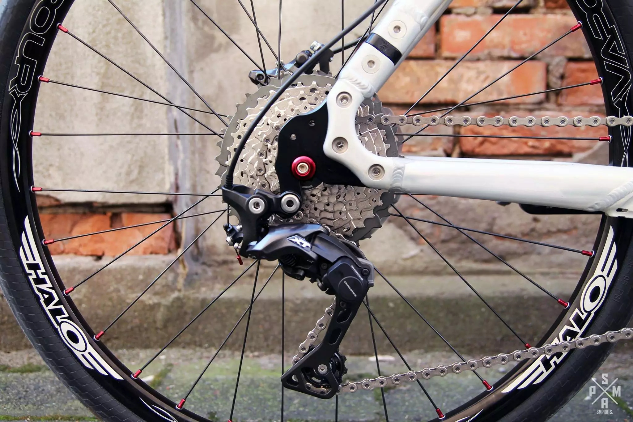 Halo Vapour Disc Hohlkammer Felge 26" - 32 Loch Schwarz 5 Halo Vapour Disc Hohlkammer Felge 26" - 32 Loch Schwarz – Bild 3