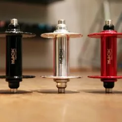 MACK HUBS Superlight Track Vorderrad Nabe Hochflansch - Farbig