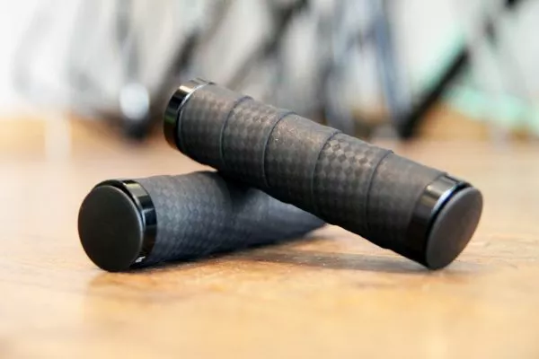 SMParts. SM-Parts Kork Gel Lock-on Griffe Schwarz 4 SMParts. SM-Parts Kork Gel Lock-on Griffe Schwarz – Bild 2