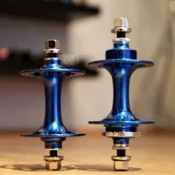 SMParts. SM-Parts Track Hochflansch Vorderradnabe 45 SMParts. SM-Parts Track Hochflansch Vorderradnabe -Ridea Verkäufe smp track hub blue 5