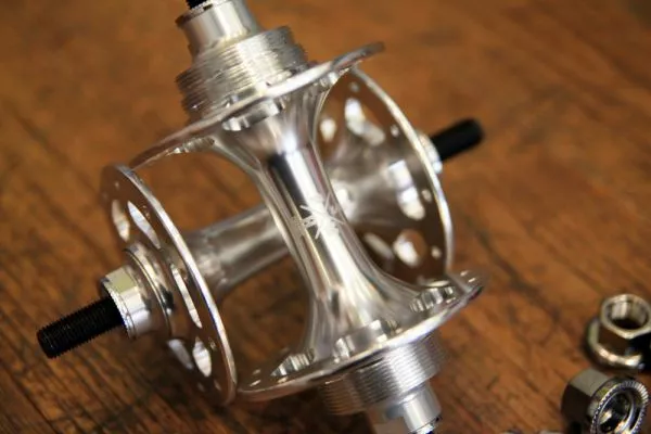 SMParts. SM-Parts Track Hochflansch Vorderradnabe 12 SMParts. SM-Parts Track Hochflansch Vorderradnabe – Bild 10