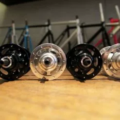 SMParts. SM-Parts Track Hochflansch Vorderradnabe 38 SMParts. SM-Parts Track Hochflansch Vorderradnabe -Ridea Verkäufe smp track set 7