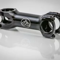 SwiftArt. Bolt CNC Vorbau 31.8mm -Ridea Verkäufe swiftart.bolt vorbau black 110