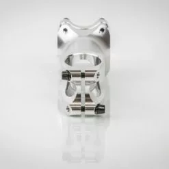 SwiftArt. Bolt CNC Vorbau 31.8mm -Ridea Verkäufe swiftart.bolt vorbau detail silver 3