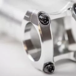 SwiftArt. Bolt CNC Vorbau 31.8mm -Ridea Verkäufe swiftart.bolt vorbau detail silver 4