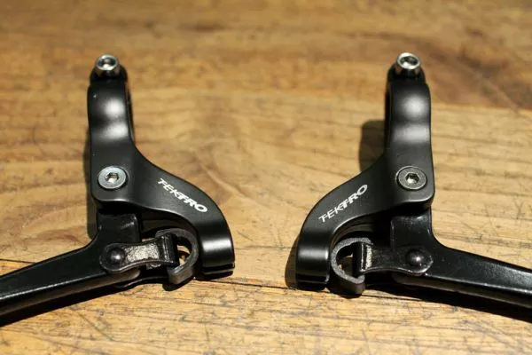 Tektro FL-750 Bremshebel-Set 22,2mm 4 Tektro FL-750 Bremshebel-Set 22,2mm – Bild 2