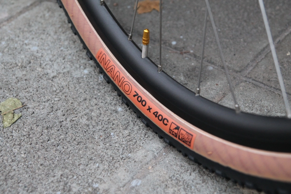 WTB Nano TCS Light Fast Rolling 700x40c - Schwarz/Braun 4 WTB Nano TCS Light Fast Rolling 700x40c - Schwarz/Braun – Bild 2